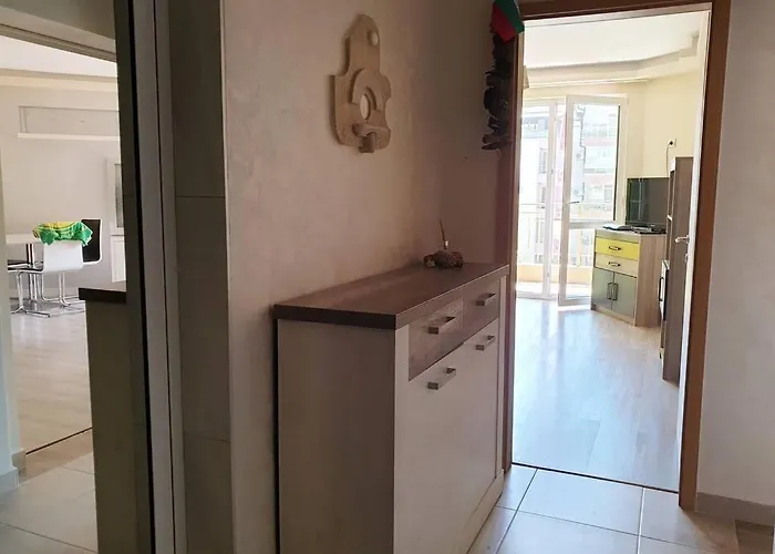 диана Lejlighed Pomorie